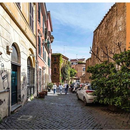 Roma Trastevere Accomodation Villa Exterior photo