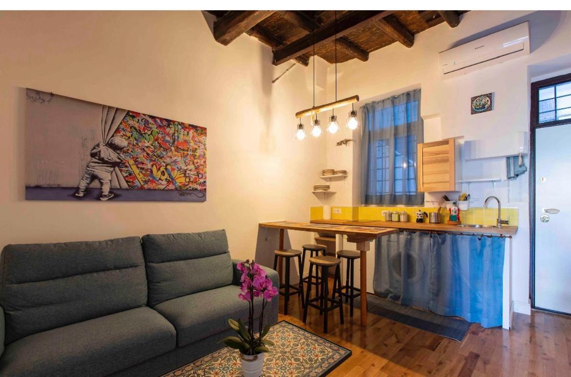 Roma Trastevere Accomodation Villa Exterior photo